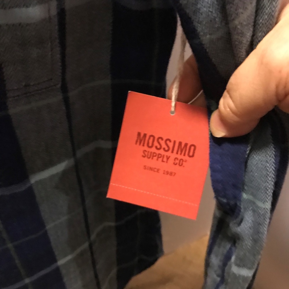 NWT Mossimo Supply Co mens plaid shirt Small - Picture 3 of 4